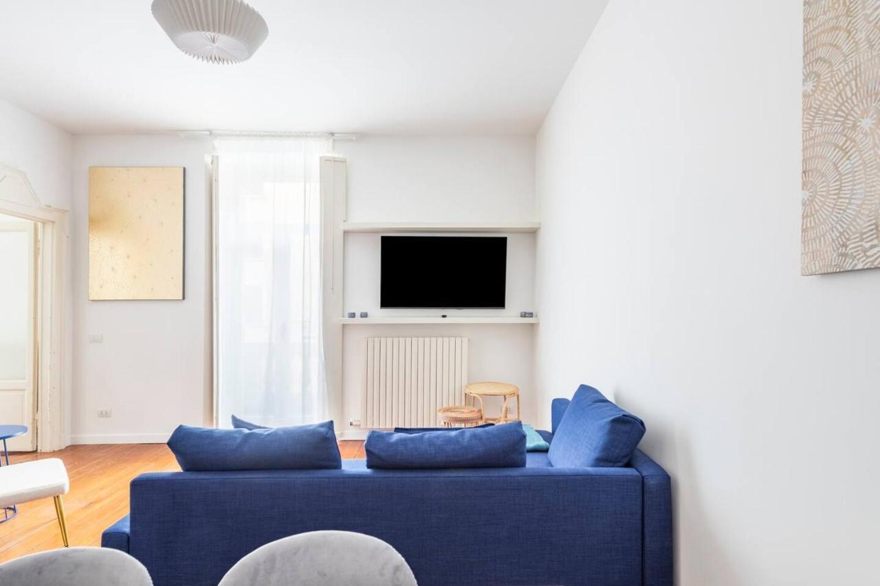 Bocconi 2 Camere In Stile Corte Milanese Bagian luar foto